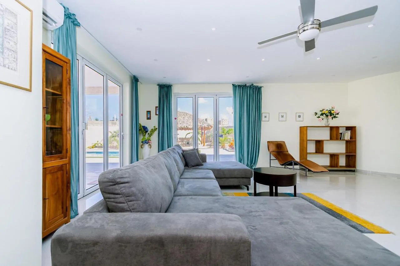 Turibana 50 G Villa Noord Nyaraló